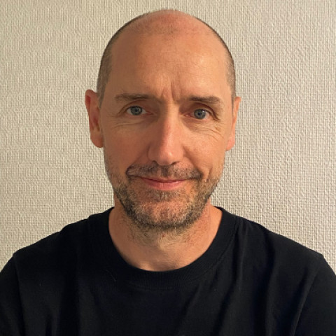 Dr. Stephen Bruce